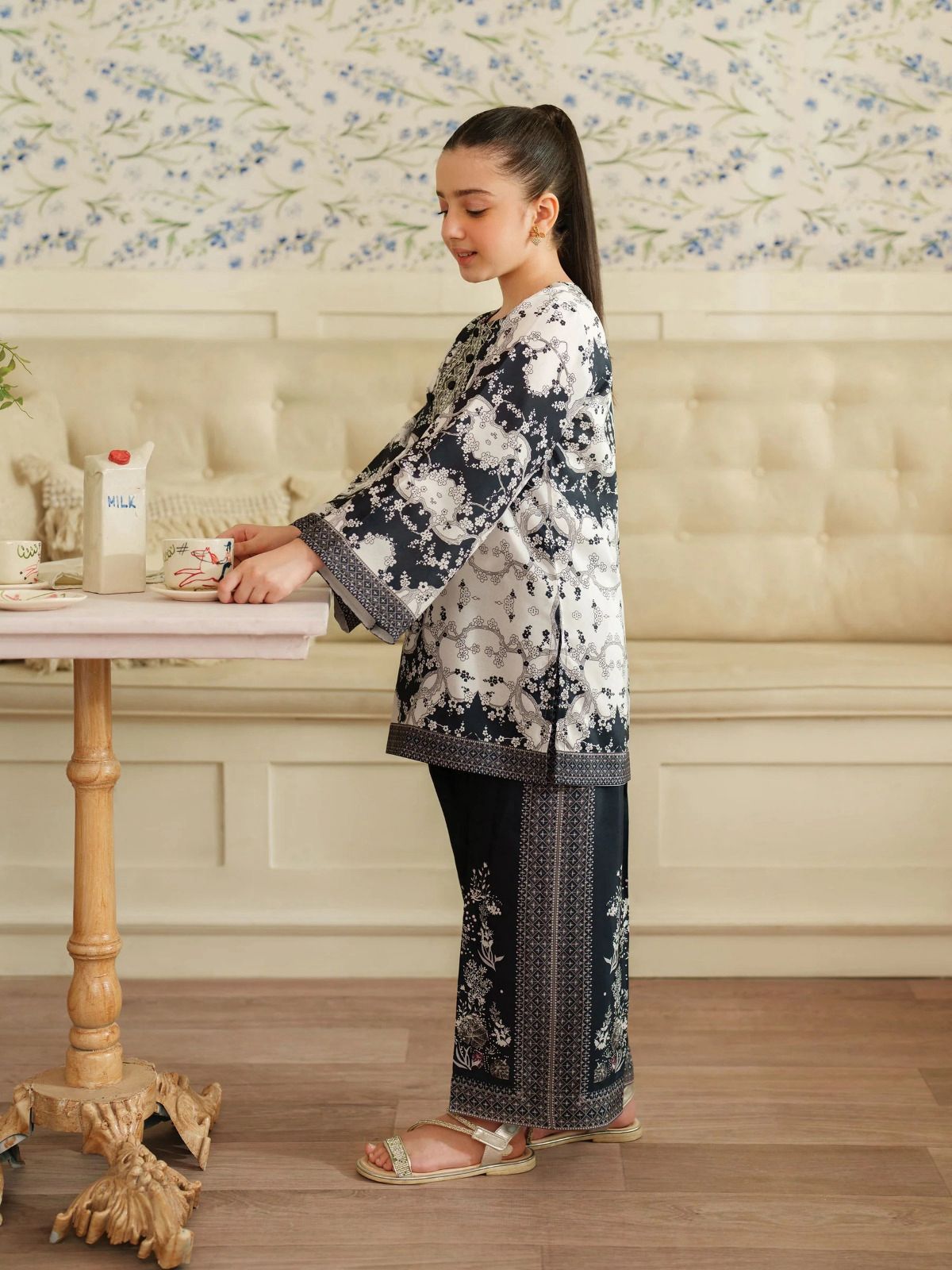 Tasavvur 2-Piece Mother & Daughter Co-ord Set