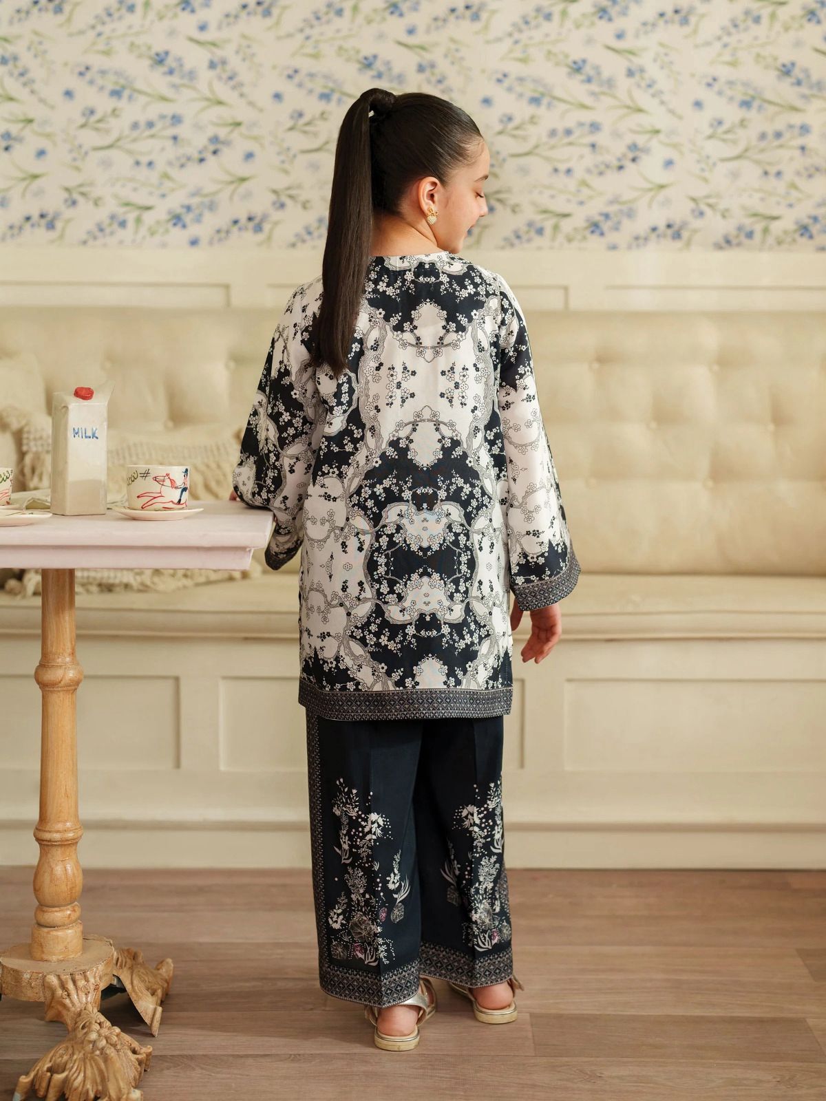 Haya-e-Naaz 2-Piece Kids Suit