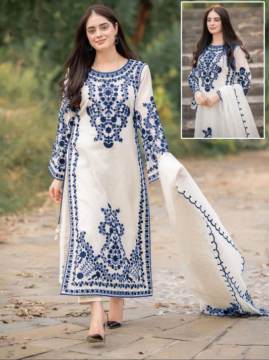 Aaraish 3-Piece Embroidered Suit