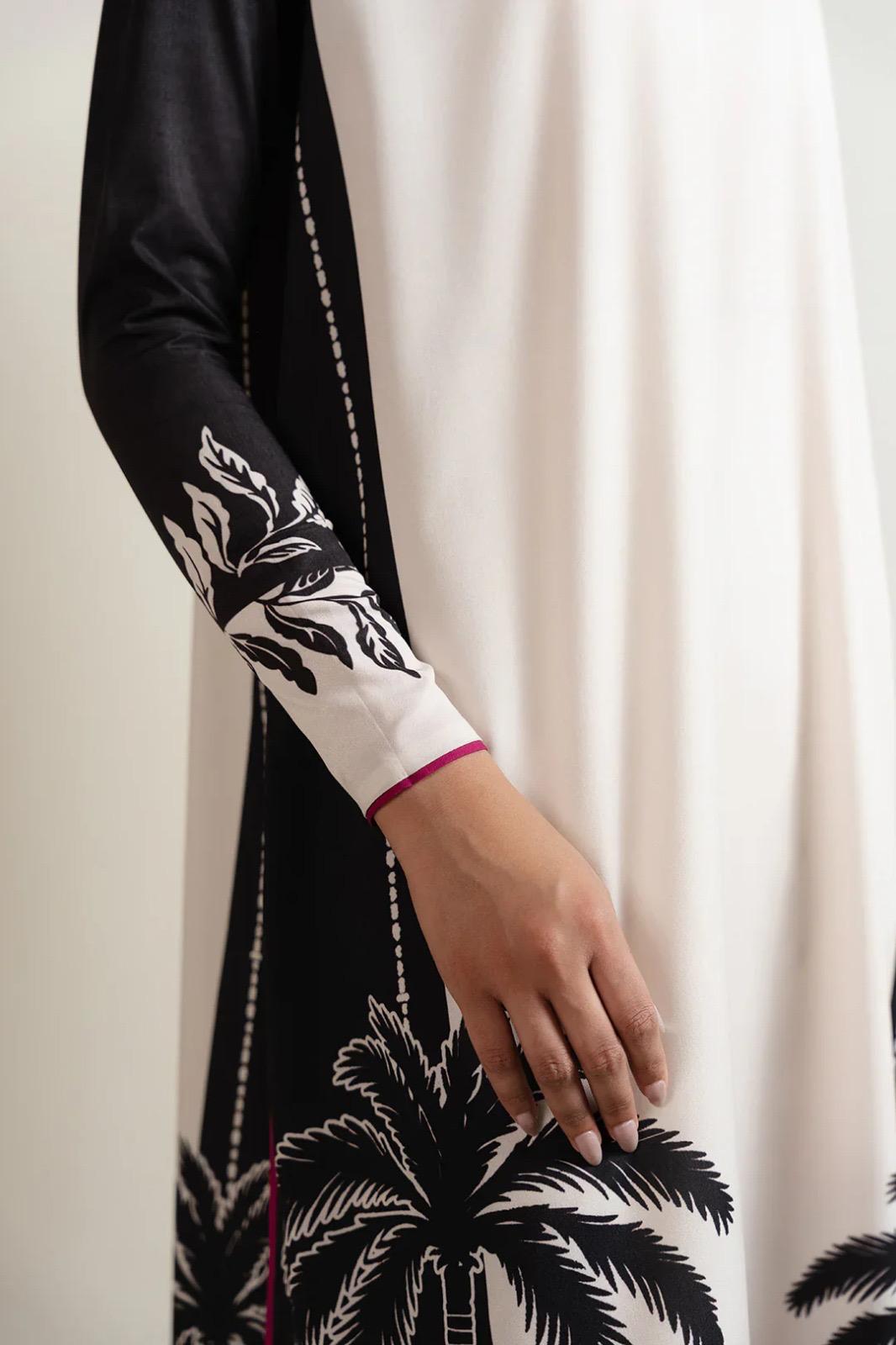 Rashk-e-Qamar Kurta & Trouser Set