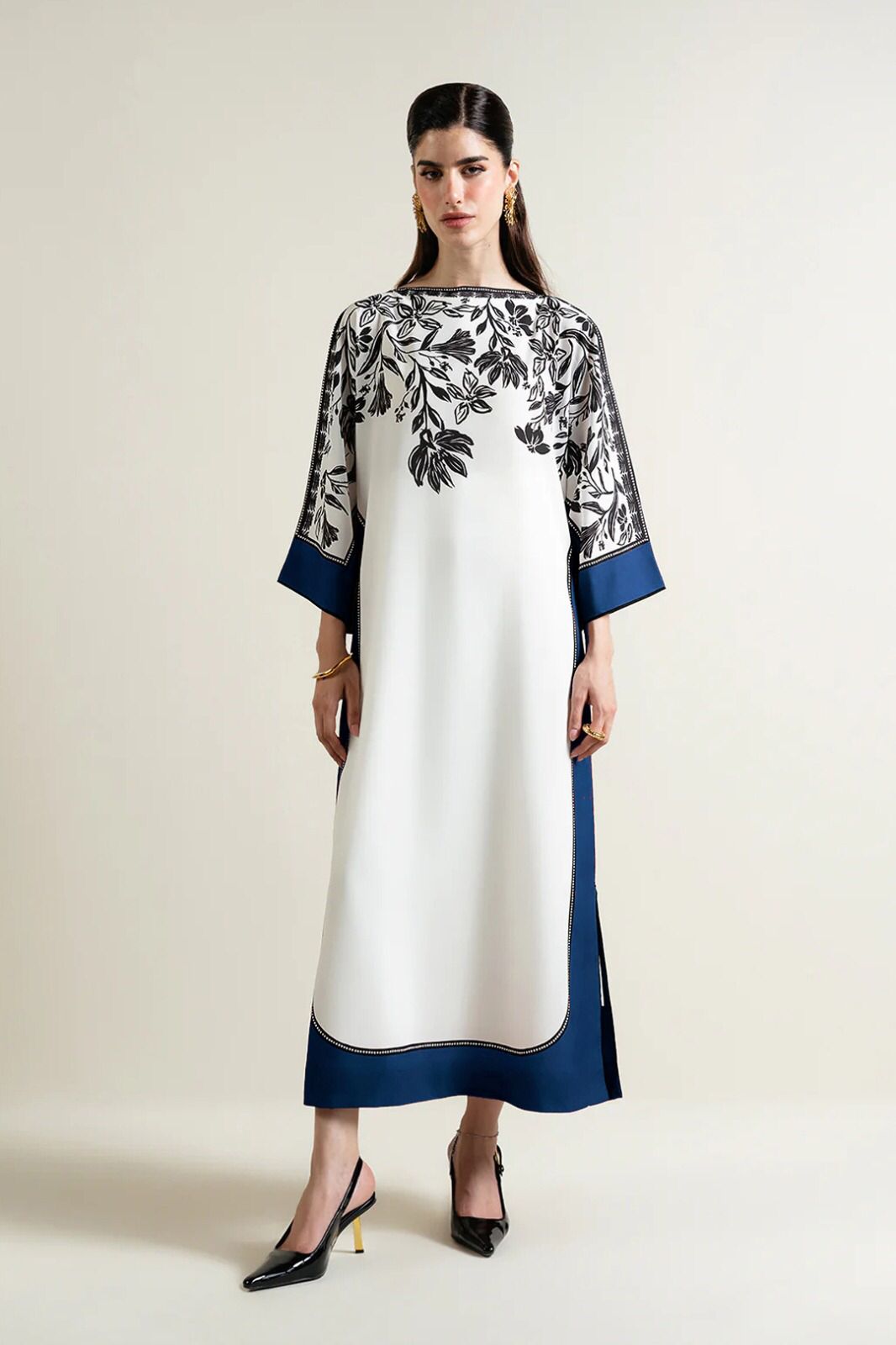 Khoobsurat 2-Piece Digital Printed Kurta & Trouser Set