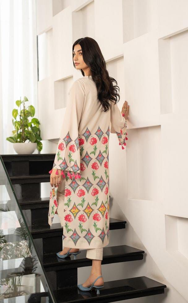 Noor-e-Siyah 2-Piece Kurta & Trouser Set