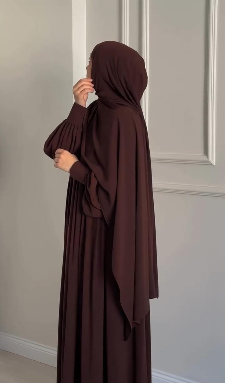 Rumiya Chocolate Abaya with Stoller