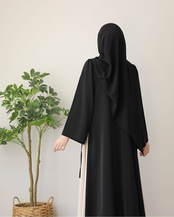 Mahvash Two Color Abaya with Stoller