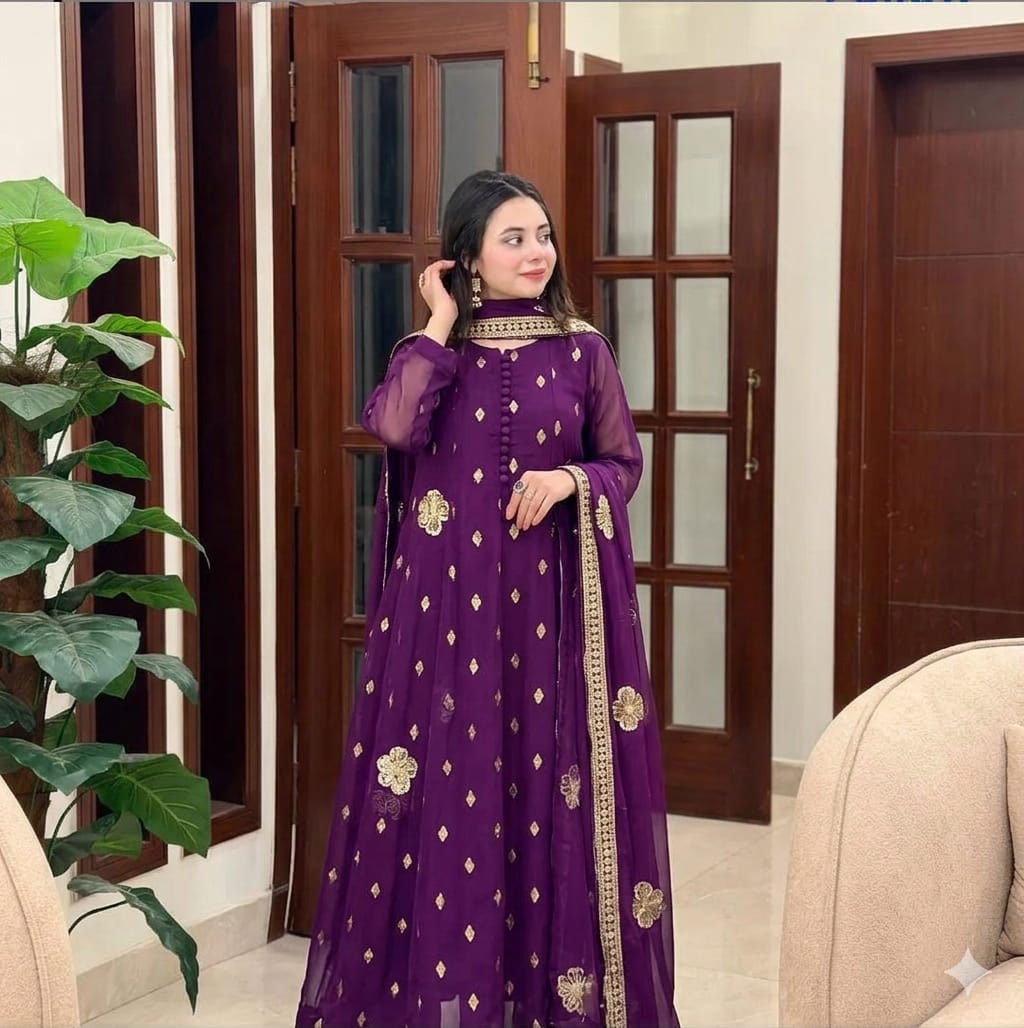 Husn Ara 3-Piece Embroidered Suit