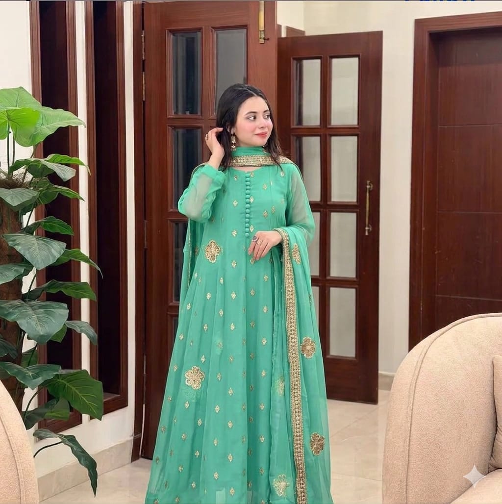 Husn Ara 3-Piece Embroidered Suit