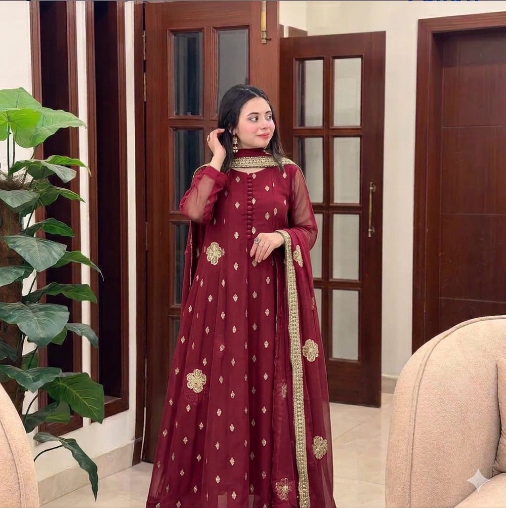 Husn Ara 3-Piece Embroidered Suit