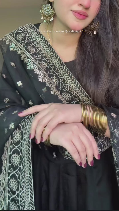 Shahkaar 3-Piece Maxy With Embroidered Dupatta