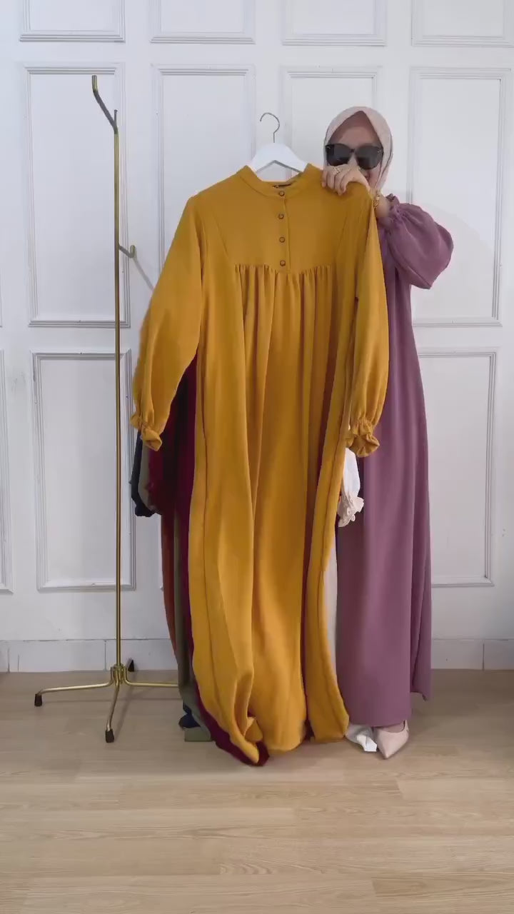 Sabaat Button Abaya