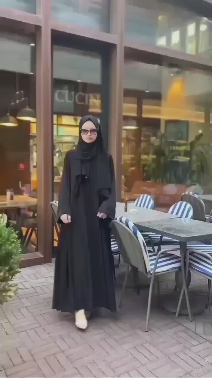 Fariyah Black Abaya with Stoller