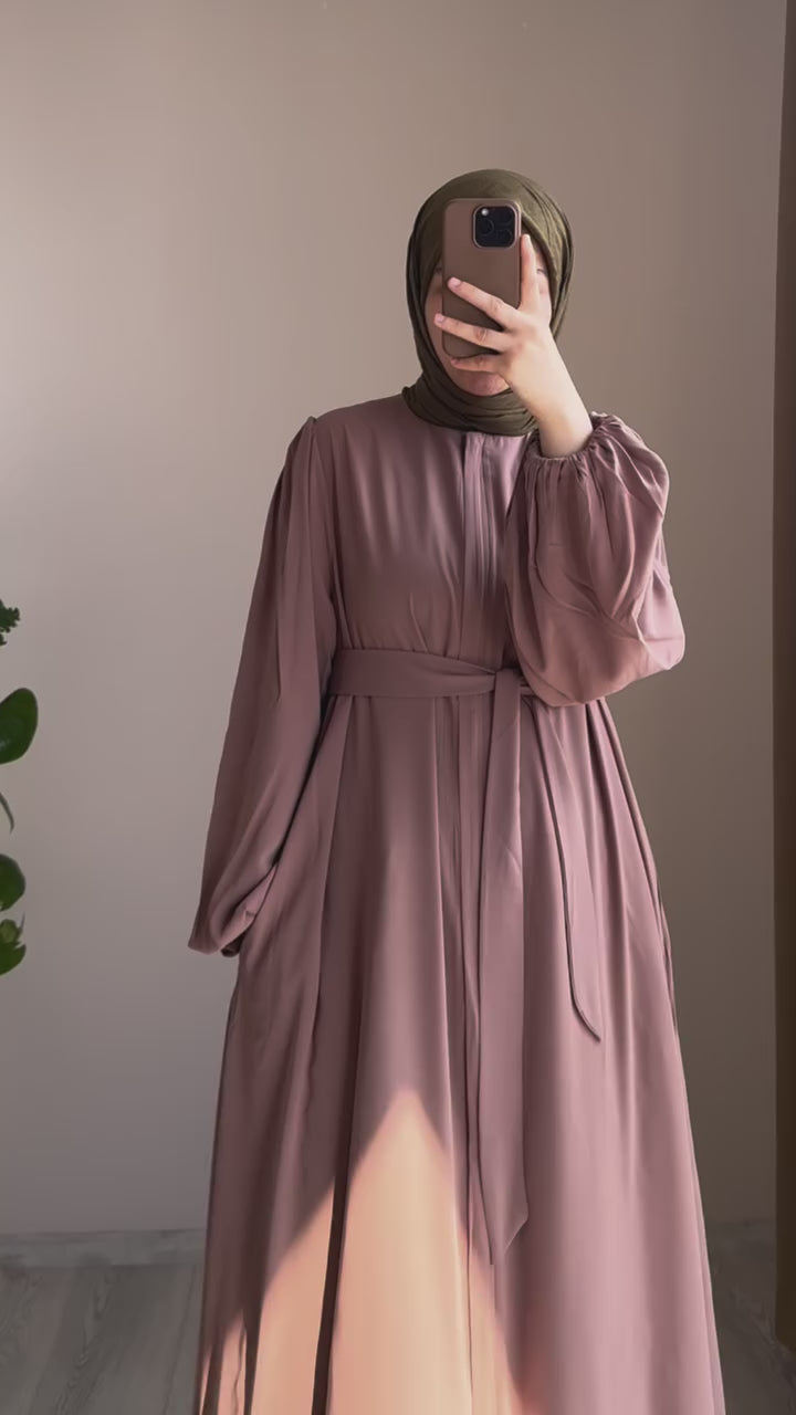 Berry Flow Abaya