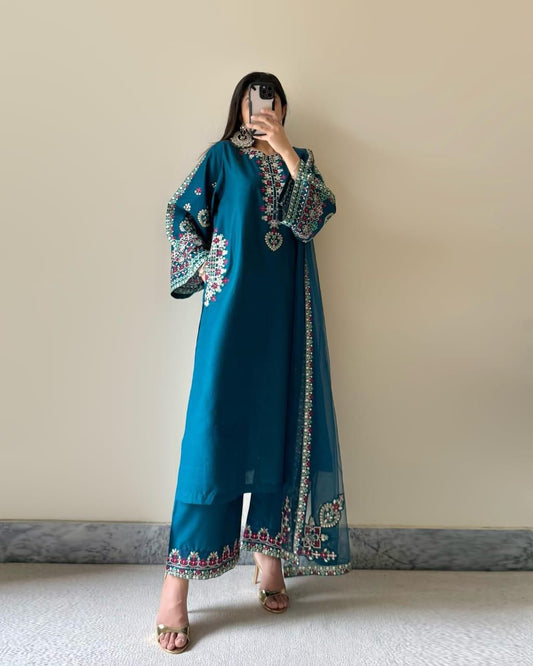 Zeenat-e-Jahan 3-Piece Embroidered Suit
