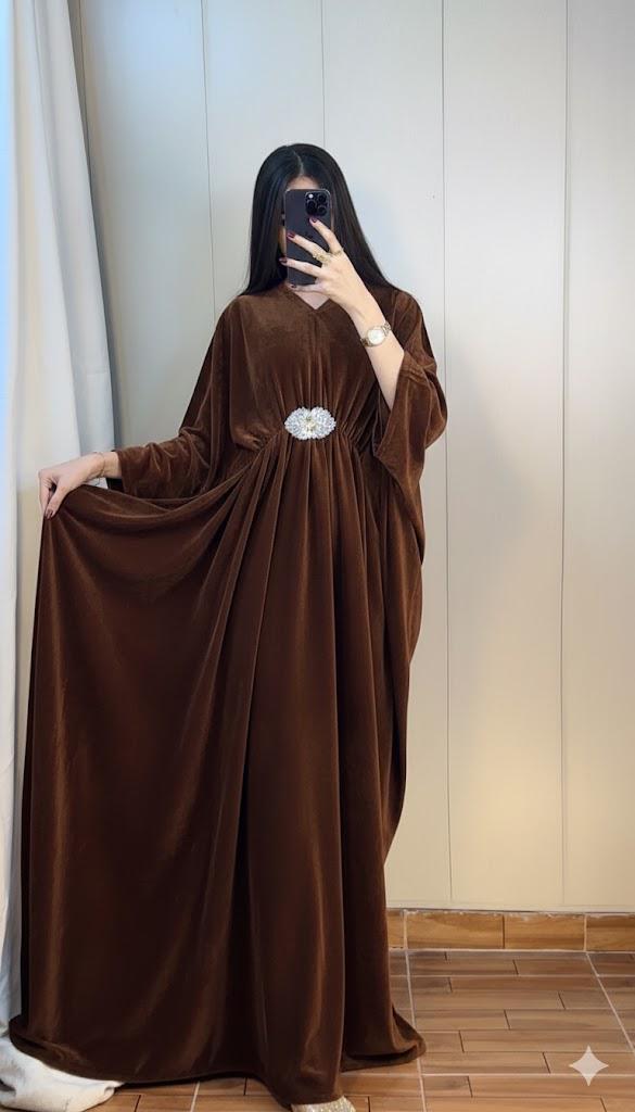 Mehar-e-Naz Velvet & Silk Kaftan