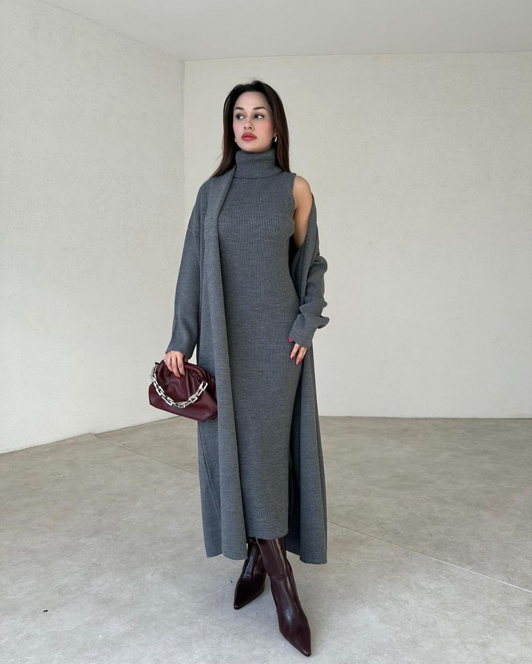 Qamareen Long Bodycon With Long Coat