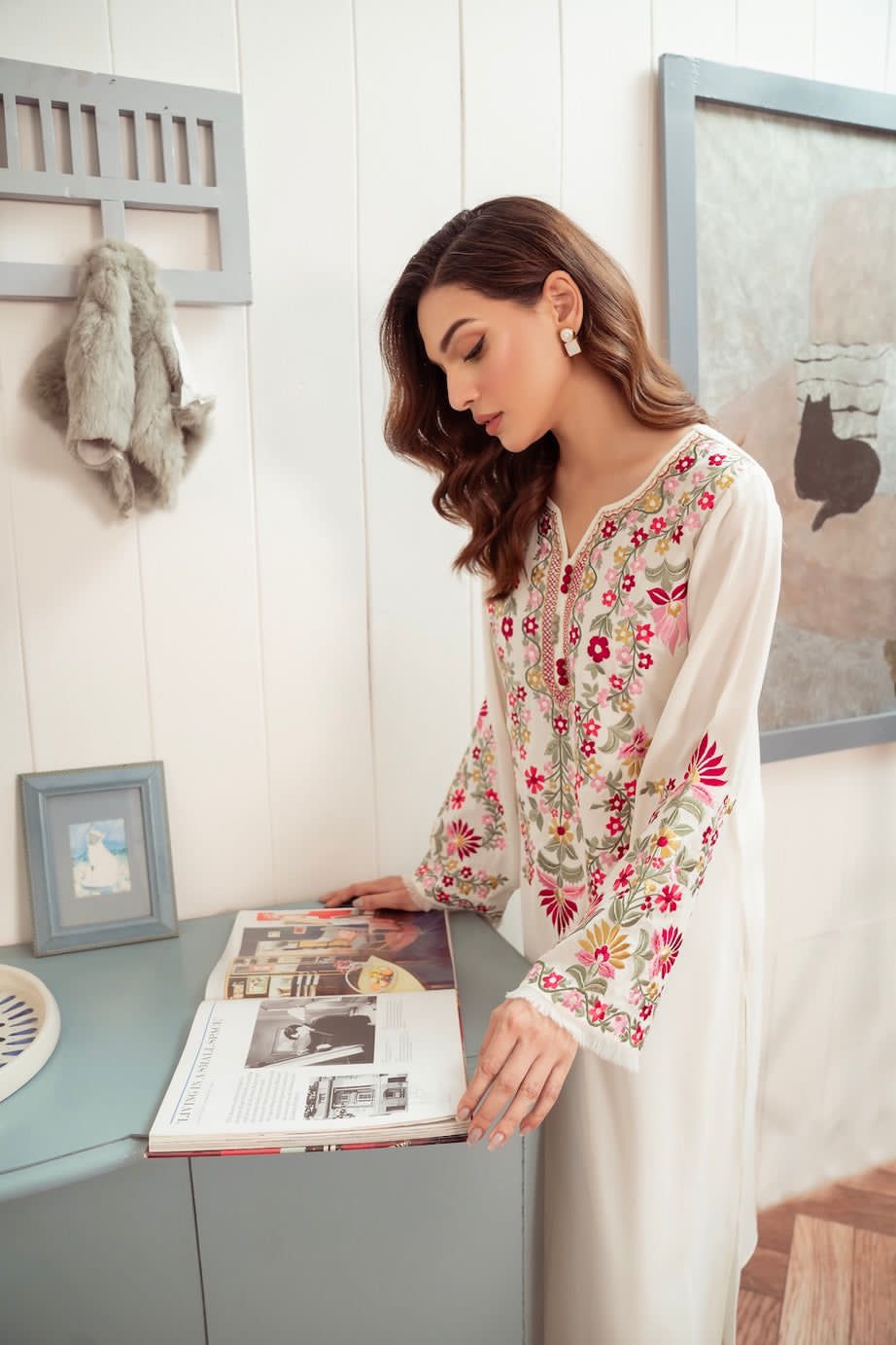 Hoor-e-Zeba Kurta & Trouser Set