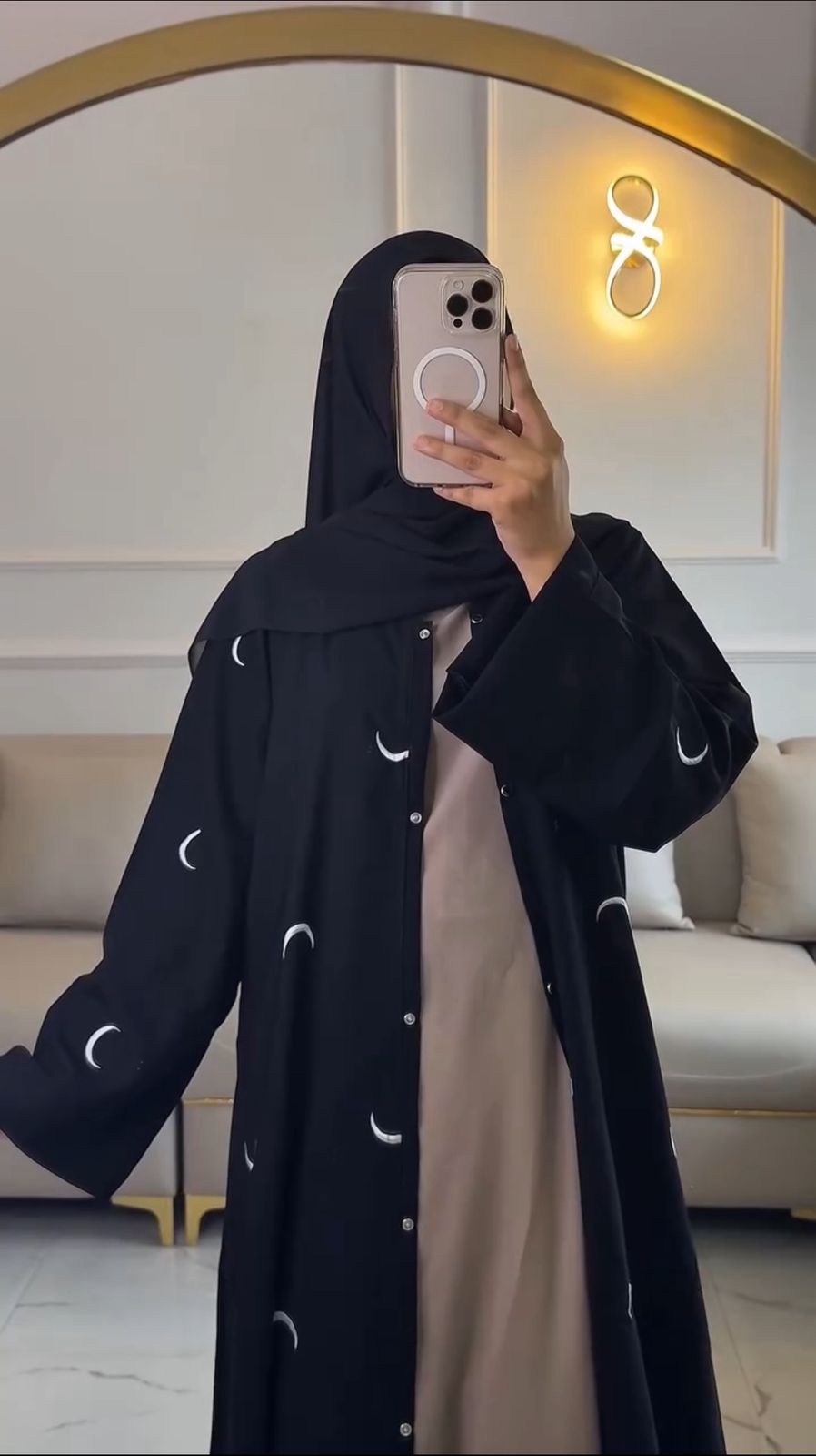 Chand Embroidered Abaya With Stoller