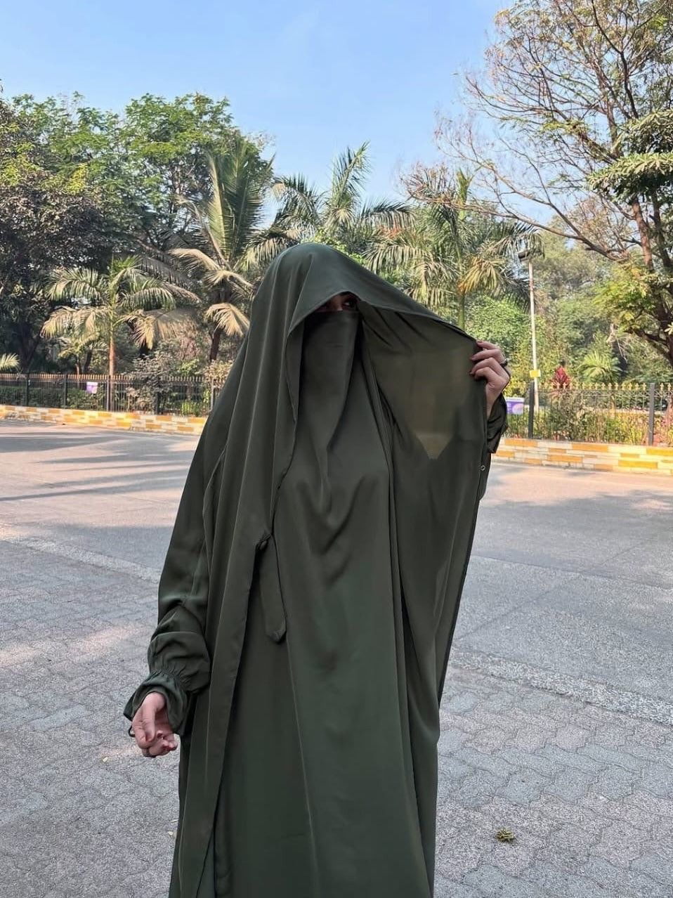 Saudi Abaya With Naqab