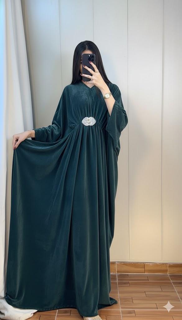 Mehar-e-Naz Velvet & Silk Kaftan