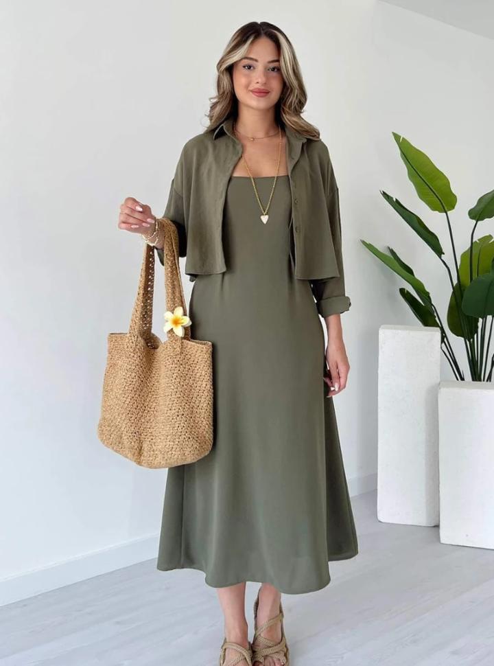 Noor-e-Haseen 2-Piece Maxy and Coat Set