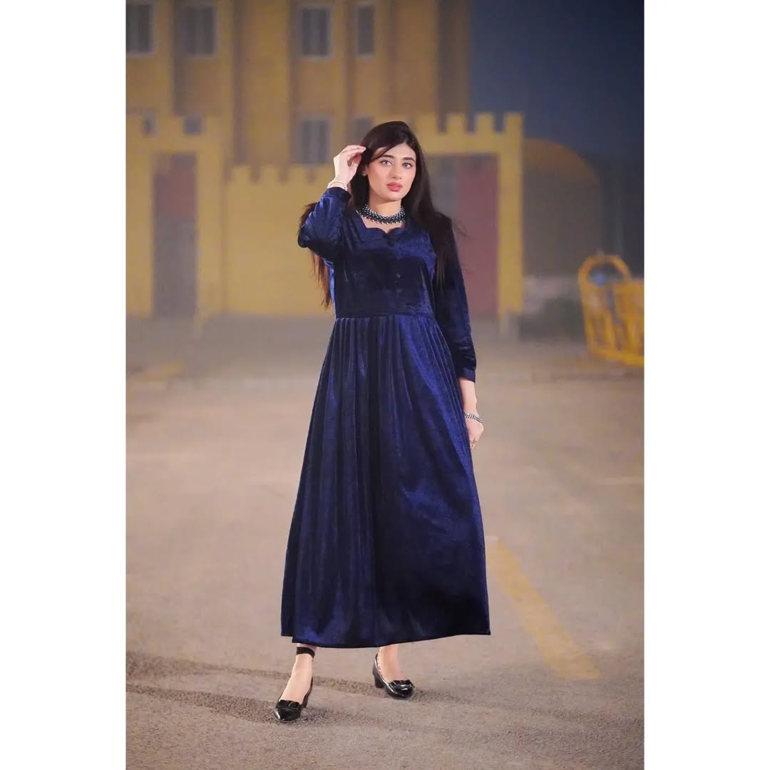 Husn-e-Adaa Velvet Frock