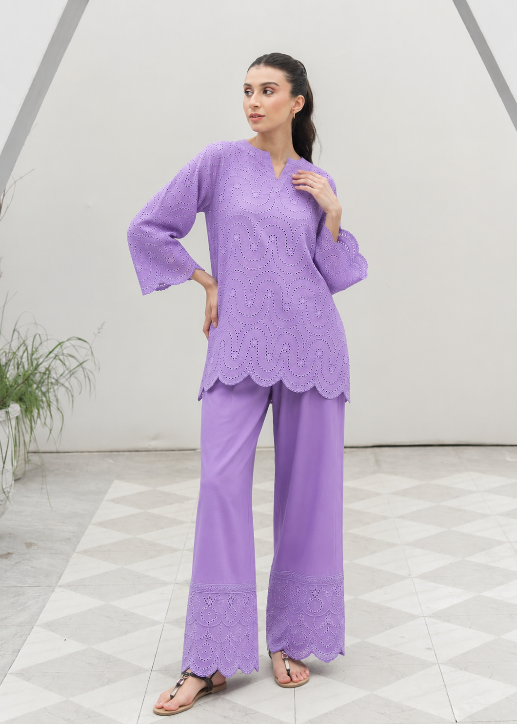 Mahrose 2-Piece Chikankari Suit