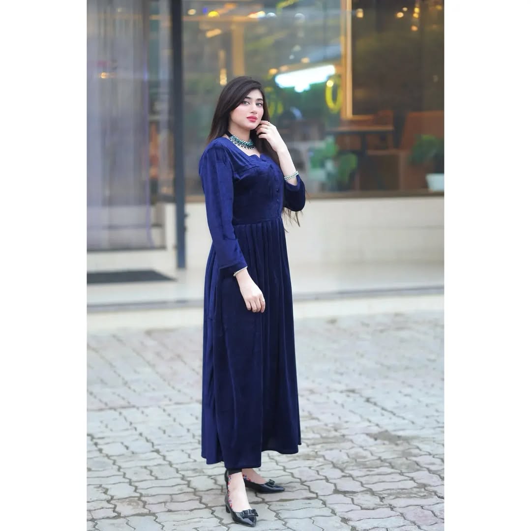 Husn-e-Adaa Velvet Frock
