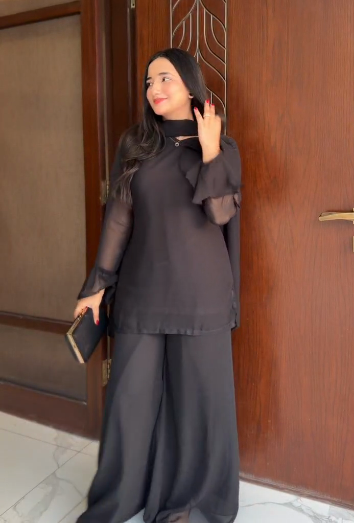 Mehak 3-Piece Suit