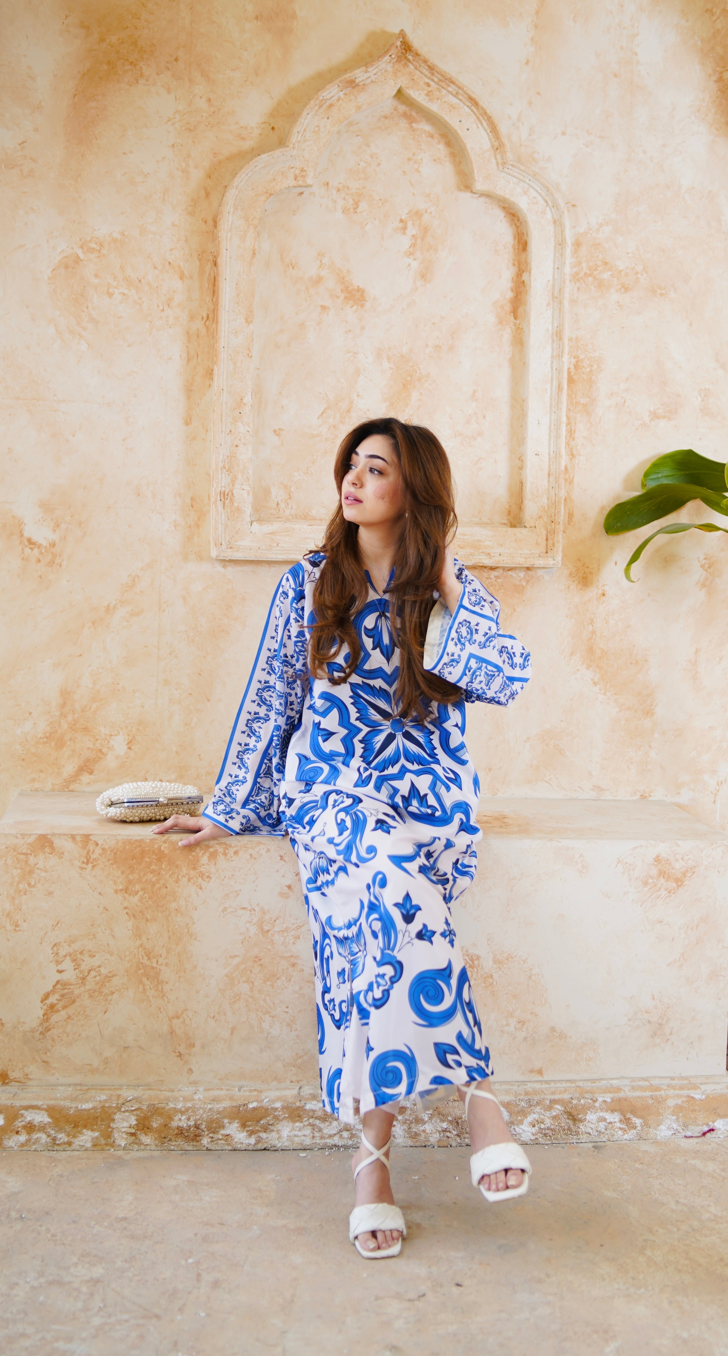Neel-e-Gul Kaftan Style Kurta & Trouser Set