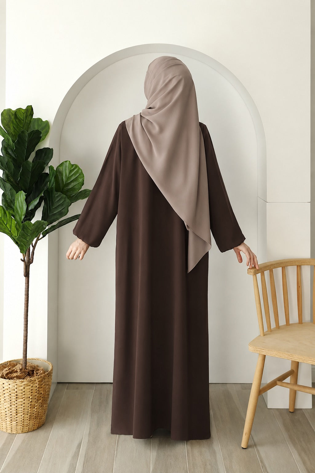 Modest Abaya with Stoller