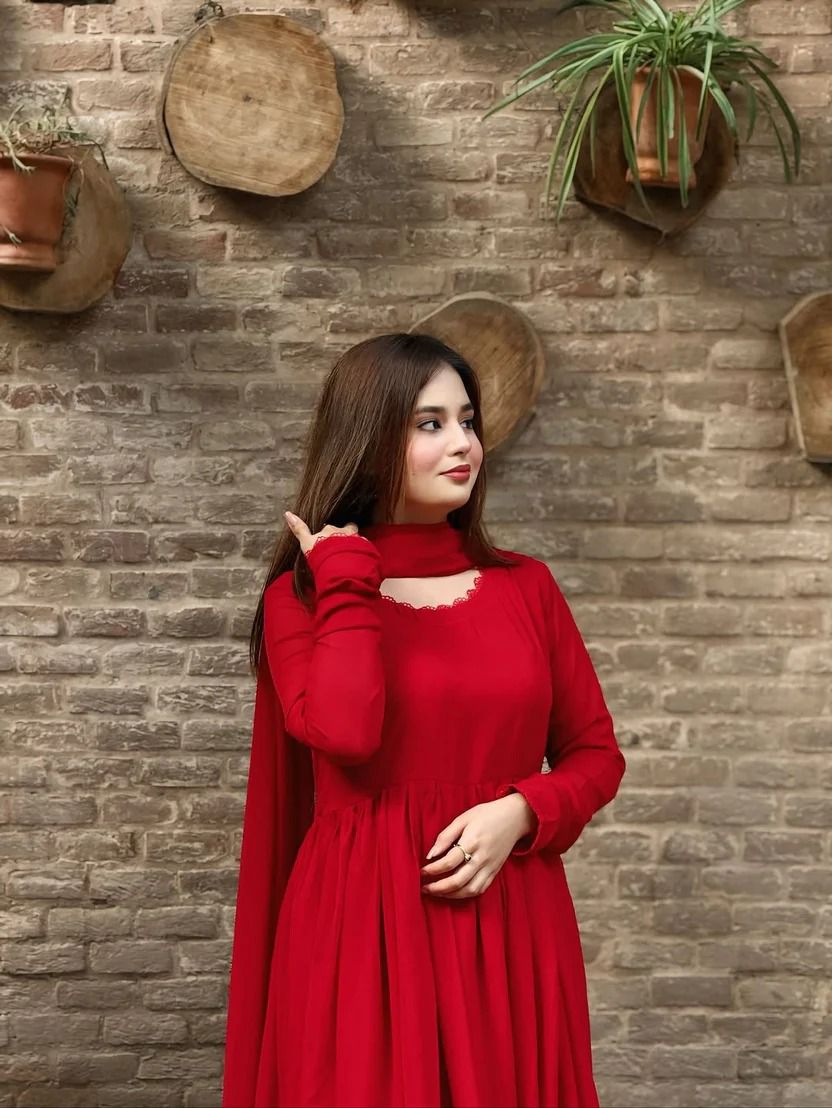 Zarnigaar 3-Piece Maxy