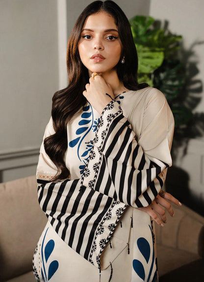 Husn Pari Kurta and Trouser Set