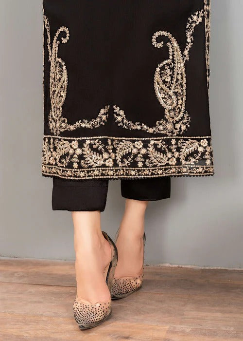 Nazneen 3-Piece Embroidered Suit
