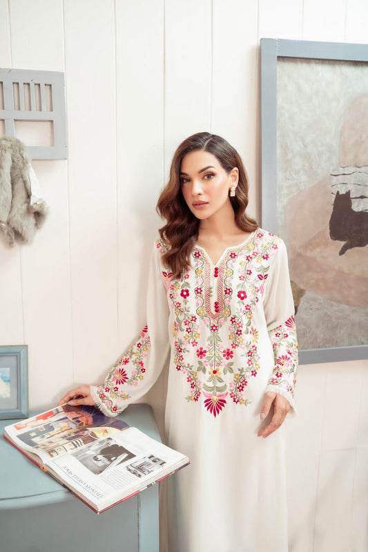 Hoor-e-Zeba Kurta & Trouser Set