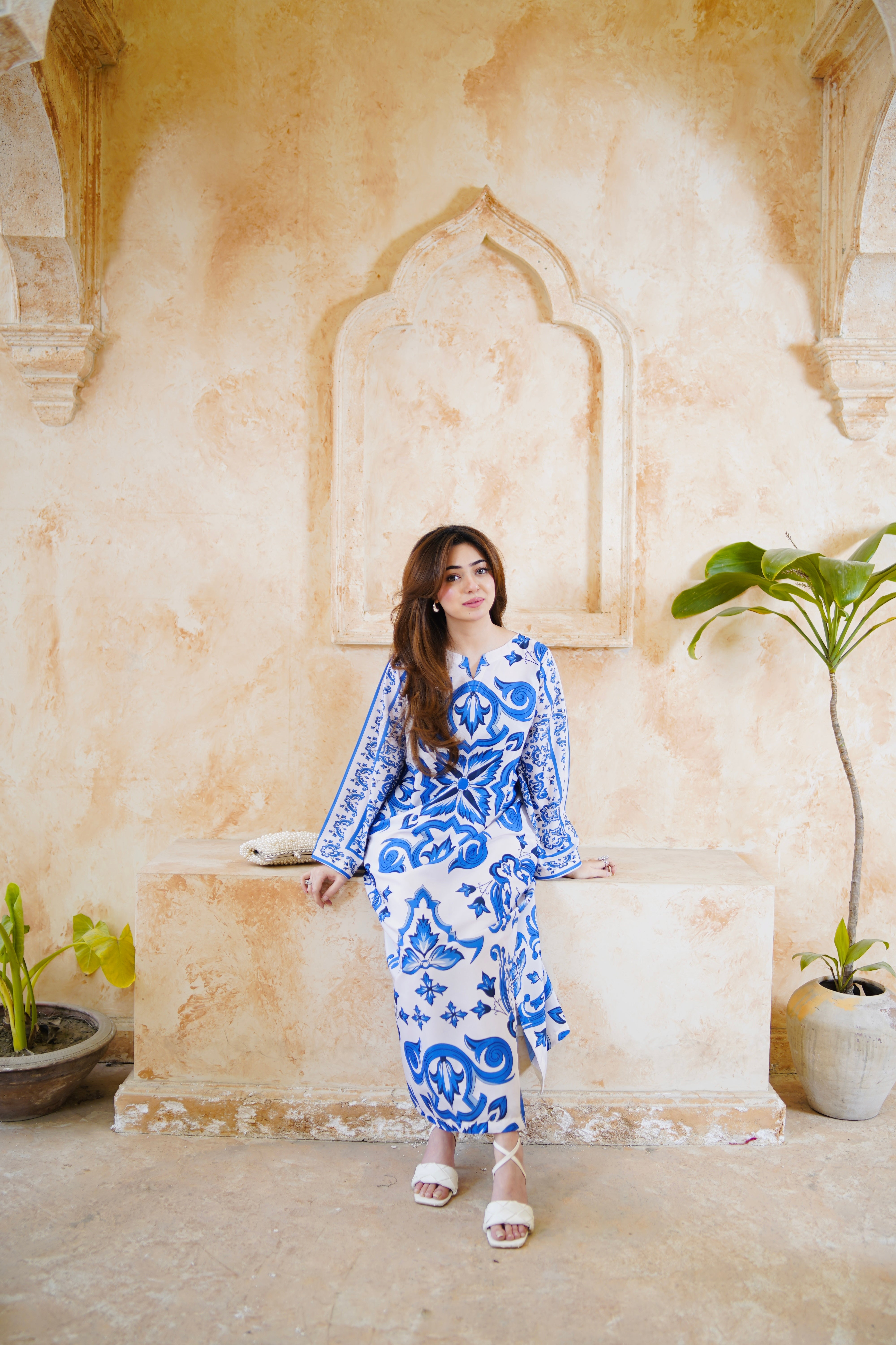 Neel-e-Gul Kaftan Style Kurta & Trouser Set