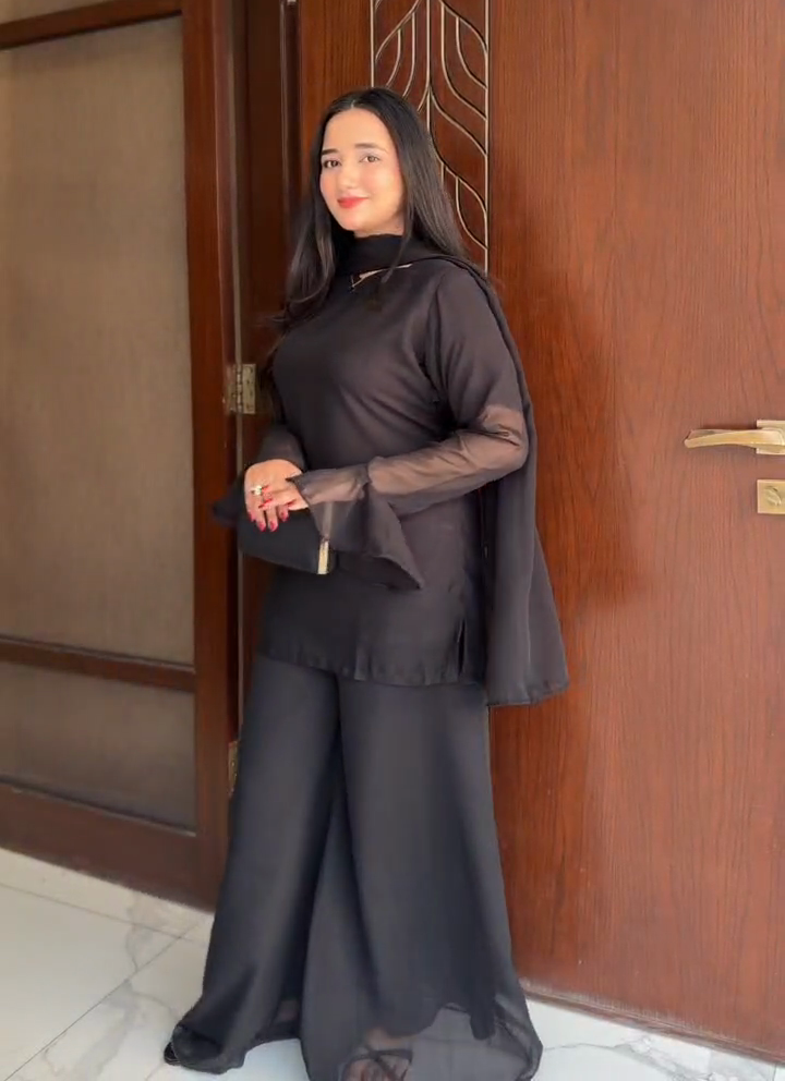 Mehak 3-Piece Suit