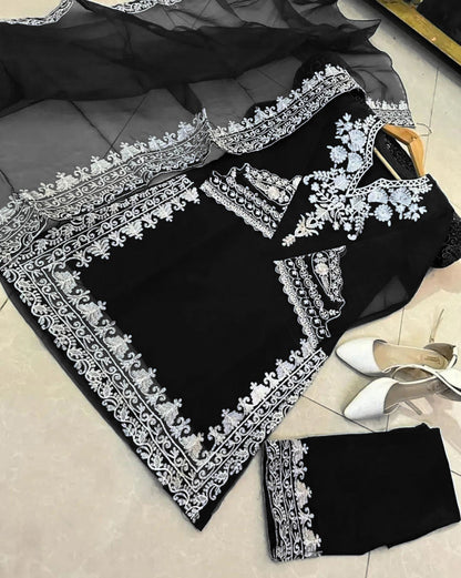 Hoorain 3-Piece Embroidered Suit