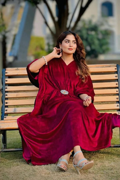 Mehar-e-Naz Velvet & Moonlight Kaftan