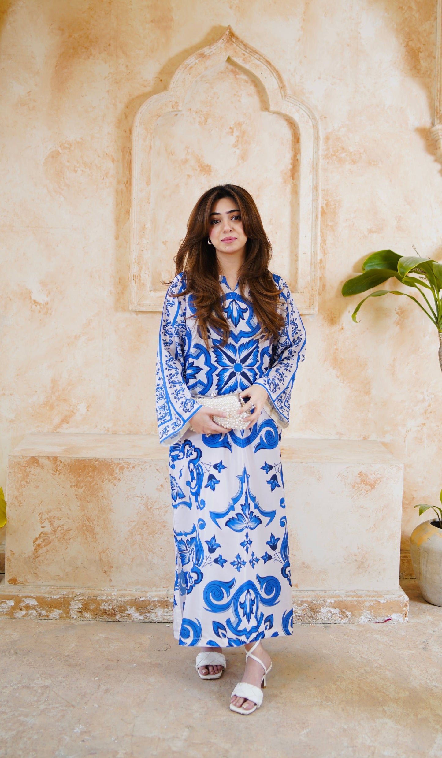Neel-e-Gul Kaftan Style Kurta & Trouser Set