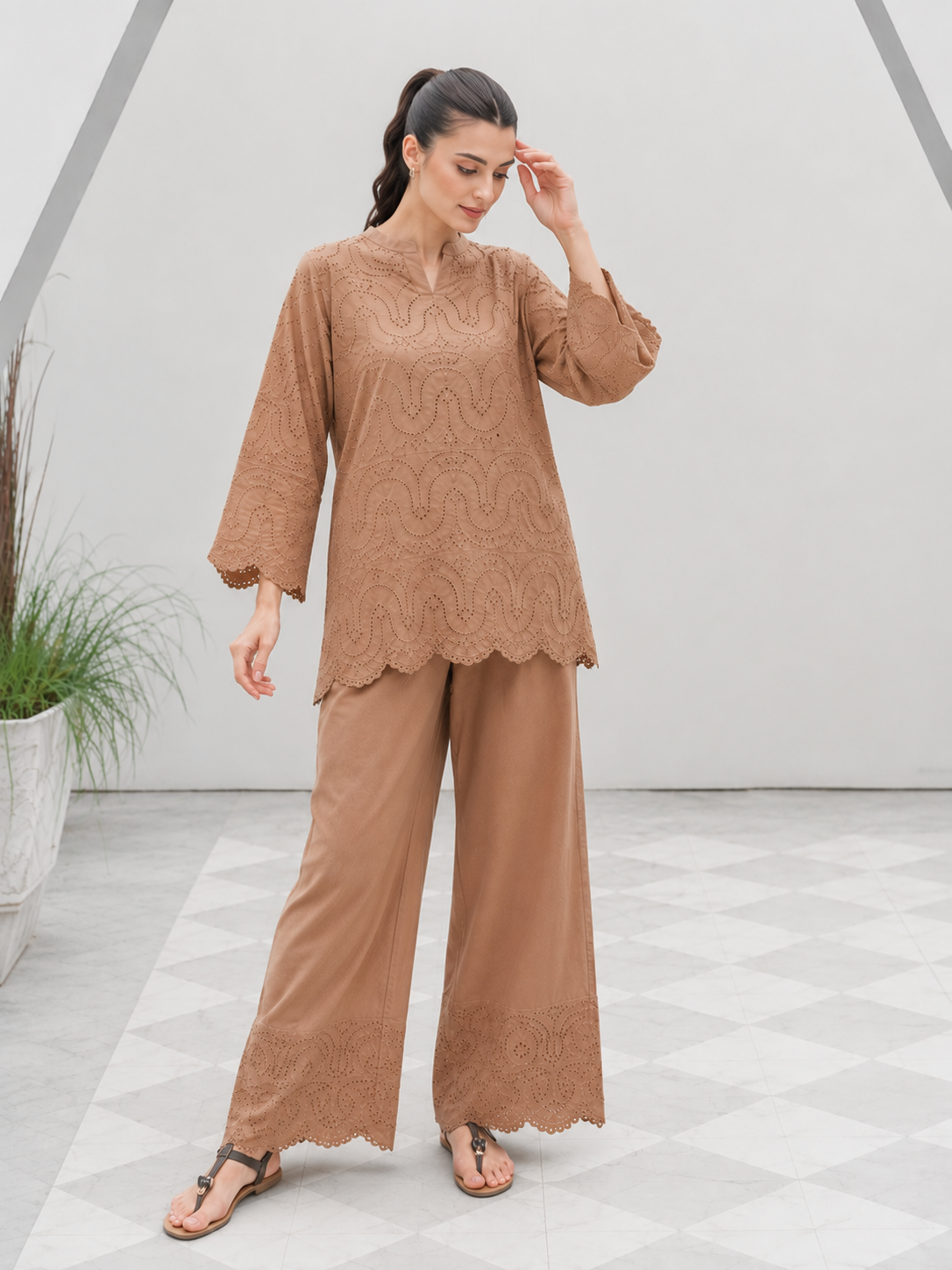 Mahrose 2-Piece Chikankari Suit