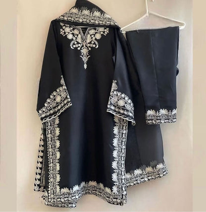 Hoorain 3-Piece Embroidered Suit